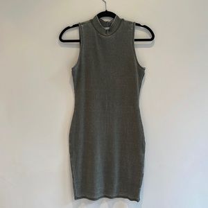 Women’s green fitted ribbed cotton dress size L